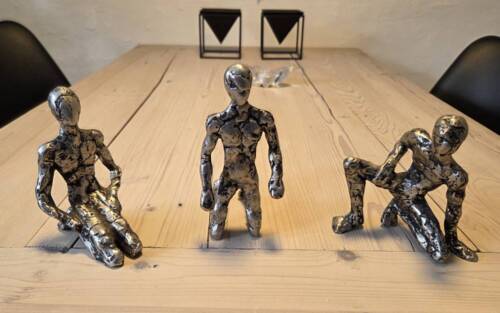 Skulpturer i rå aluminium - 3stk
