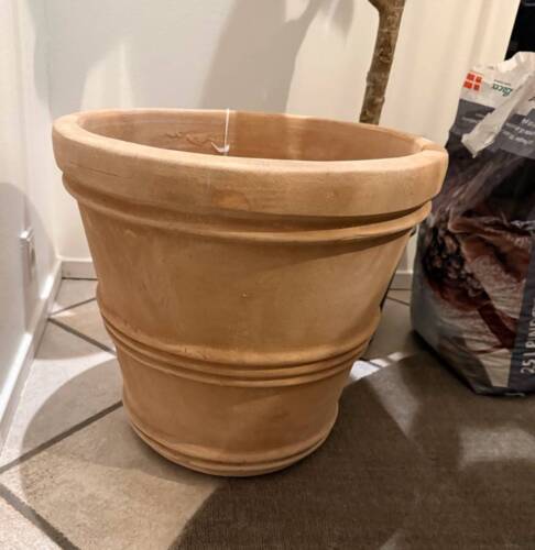 Stor Terracotta krukke - Ø.46 eller Ø.56 eller Ø.66cm