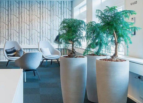 Stor høj krukke med riller og sandstruktur - Sort eller Grå / TILBUD