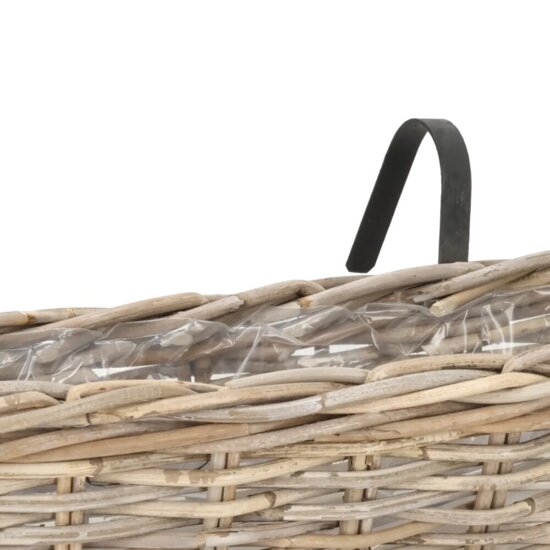 Altankasser i flettet rattan med plastindsats og jernbøjler