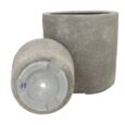 krukkesæt i grå glasfiber med sandstone look