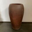 Høj konisk vase / krukke i black clay ironstone - 88cm