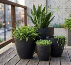 Runde udendørs sorte havekrukker i Terrazzo look - 4stk